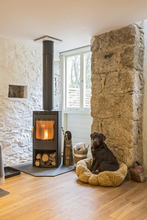 Red River Stables - Peaceful, Beautiful Grounds, Swimming Pool, Central Location For West Cornwall Camborne Bagian luar foto